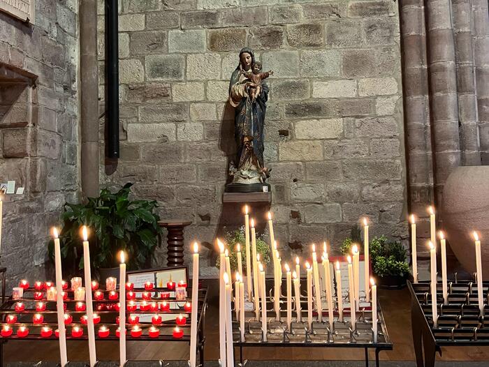 巡礼村サン＝ジャン＝ピエ＝ド＝ポー　観光　フランス　巡礼　フレンチバスク