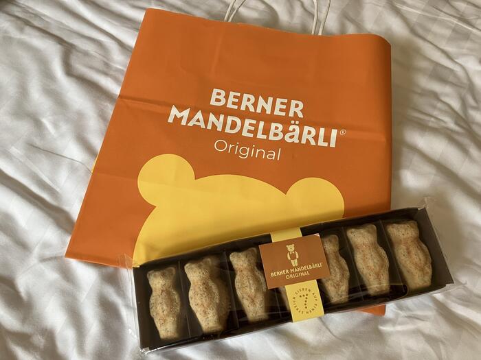 世界遺産　スイス・ベルン　観光　くま　お菓子