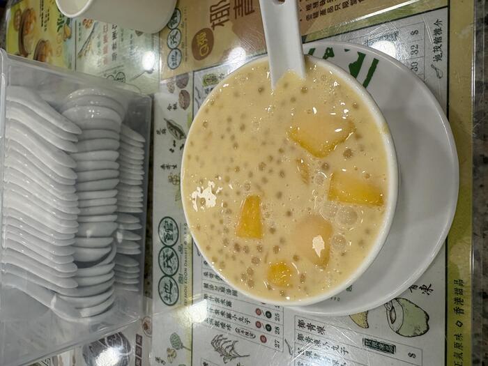 楊枝甘露（地茂館甜品）　香港スイーツ　観光　