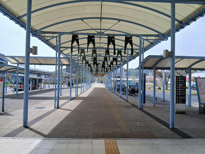 岡山県　児島地区　倉敷　観光　児島駅前　ジーンズ