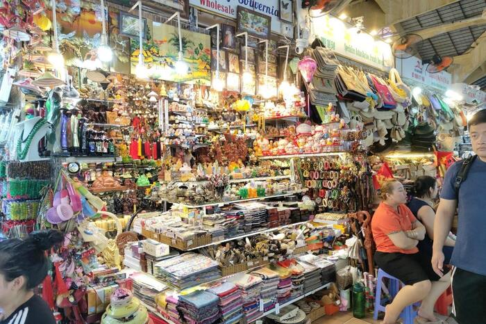 　お土産　市場