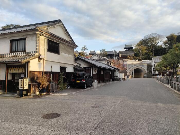 岡山県　美観地区　白壁