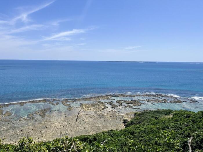沖縄離島の神の島と言われる久高島の美しい海