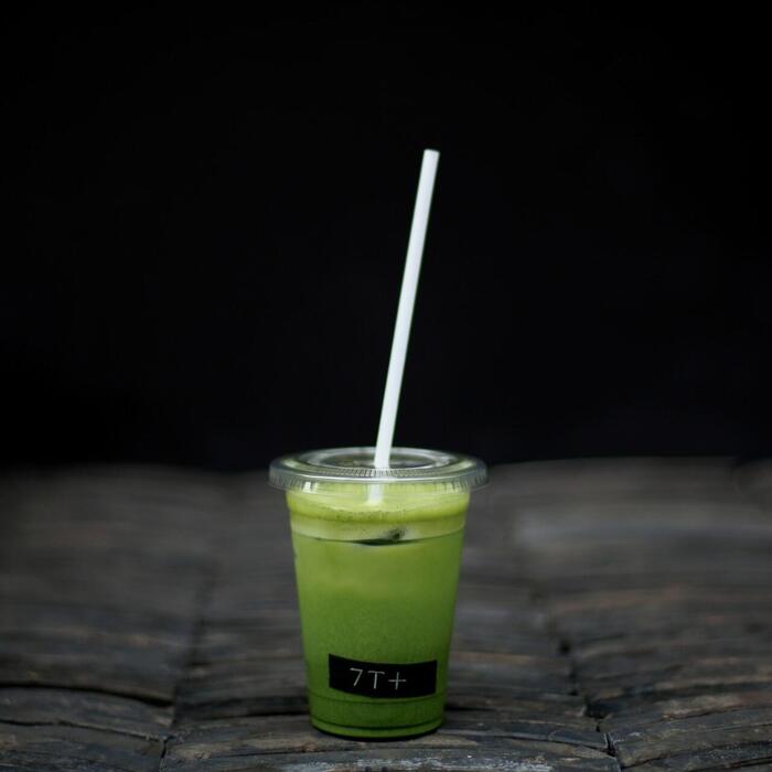 お茶専門店「7T+」の人気の抹茶ラテ