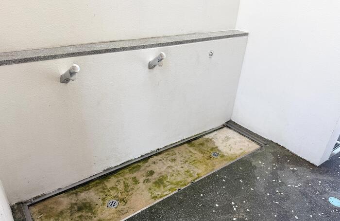 トイレに併設されている手洗い場の様子
