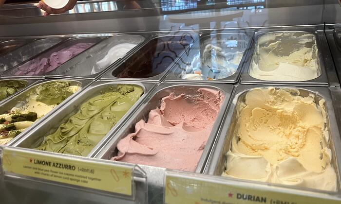 INSIDE SCOOPのジェラード。バニラやチョコ、抹茶などのフレーバーもありました