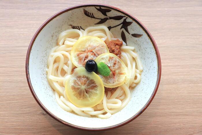 さぬきレモンとオリーブ牛のキーマうどん