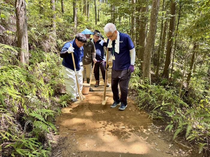 道普請　世界遺産　熊野古道　中辺路　大日越え　熊野本宮大社　大斎原　湯の峰温泉　湯の峯荘