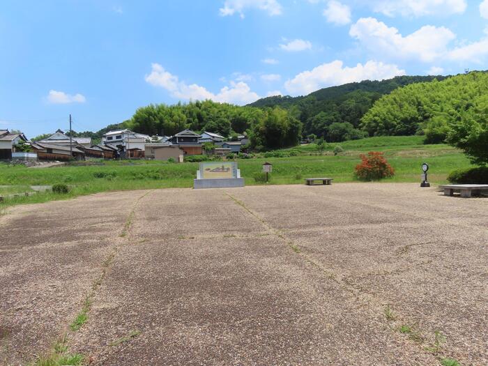 蘇我倉山田石川麻呂が建立した山田寺跡の史跡と緑豊かな風景