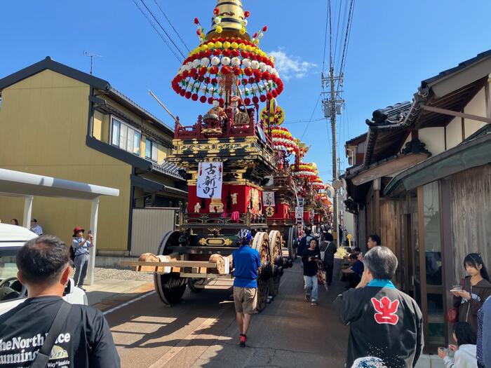 湊橋前