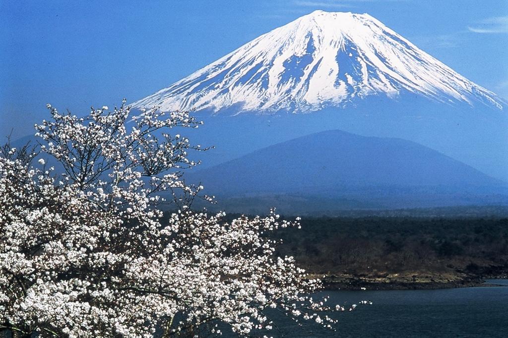 富士山 2月23日は富士山の日 たびこふれ