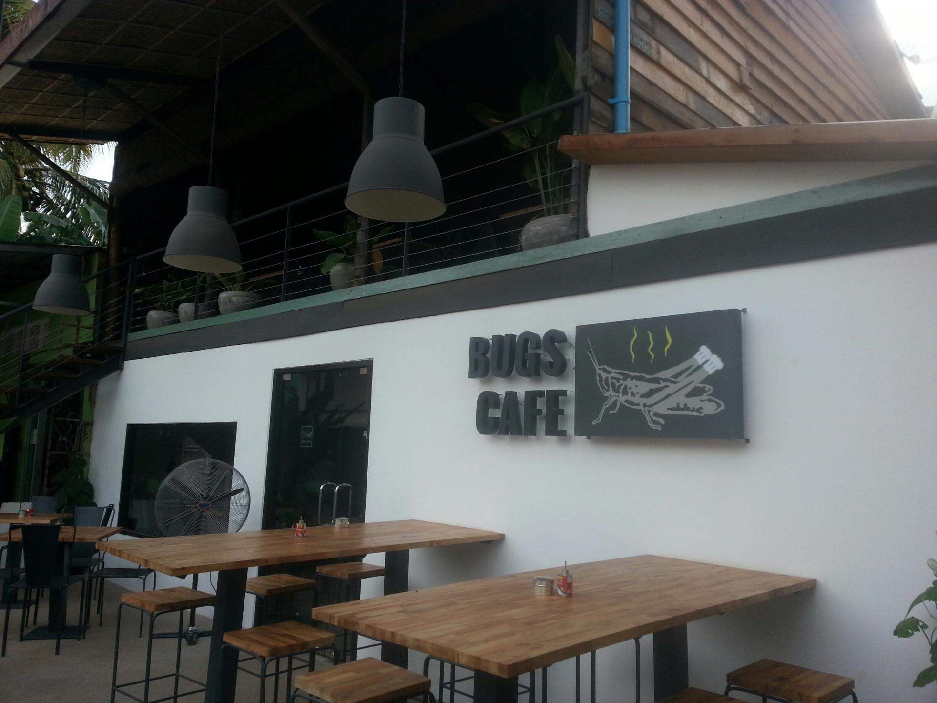 シェムリアップのお洒落な虫料理専門店 Bugs Cafe バグズ カフェ たびこふれ