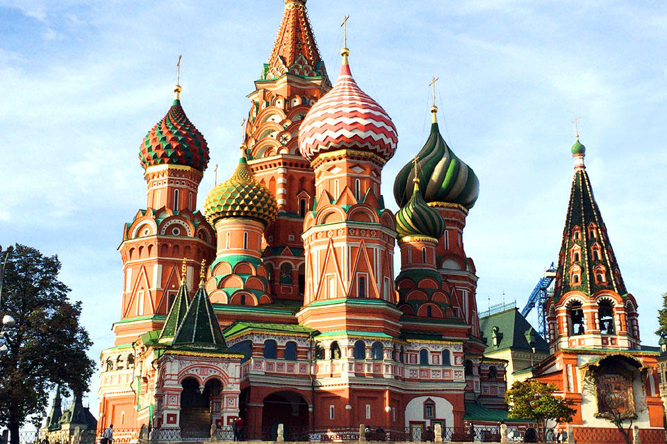 まるでお菓子の家みたい 世界遺産ロシアの宗教的建築物がメルヘンチックで可愛い過ぎ たびこふれ