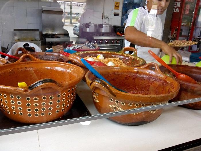 地元のメキシコ人がすすめる美味しいタコス デ ギサドのレストラン たびこふれ