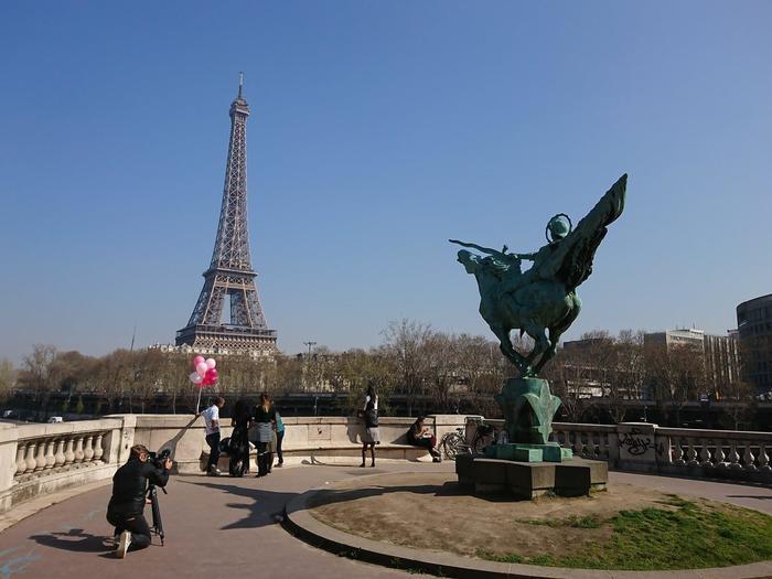 パリのシンボル　エッフェル塔
