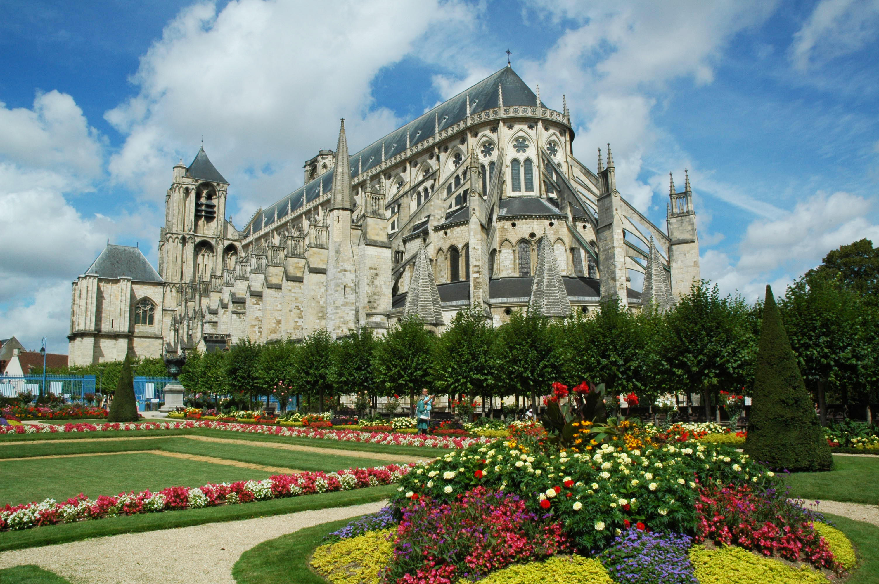 Bourges cathedral.jpeg