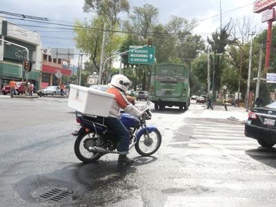 メキシコ　交差点イメージ
