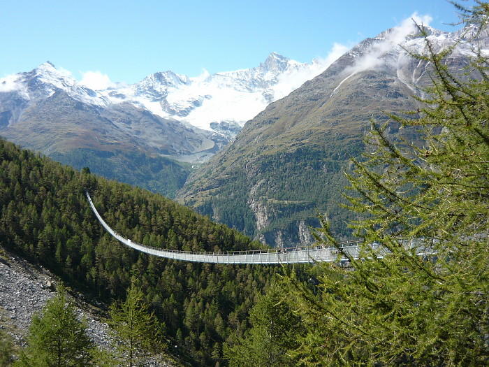 世界最長の歩行者用吊り橋ランダ Randa たびこふれ