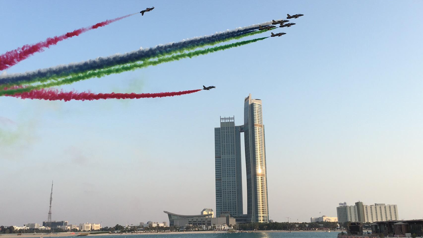 アラブ首長国連邦が一年で一番のお祭りモードに たびこふれ