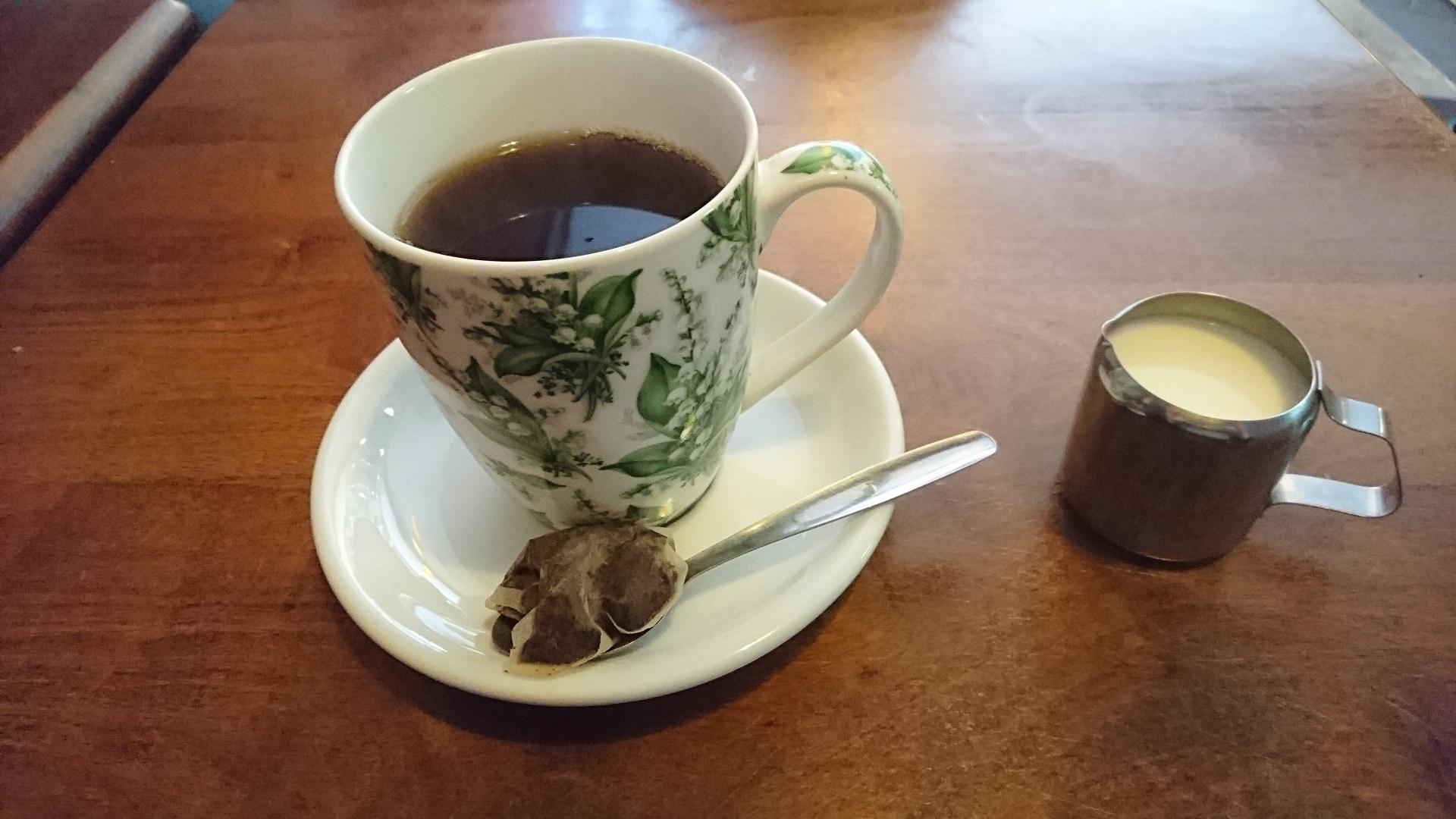 イギリス ティー 紅茶 タイムには色んな 形 にトライ たびこふれ