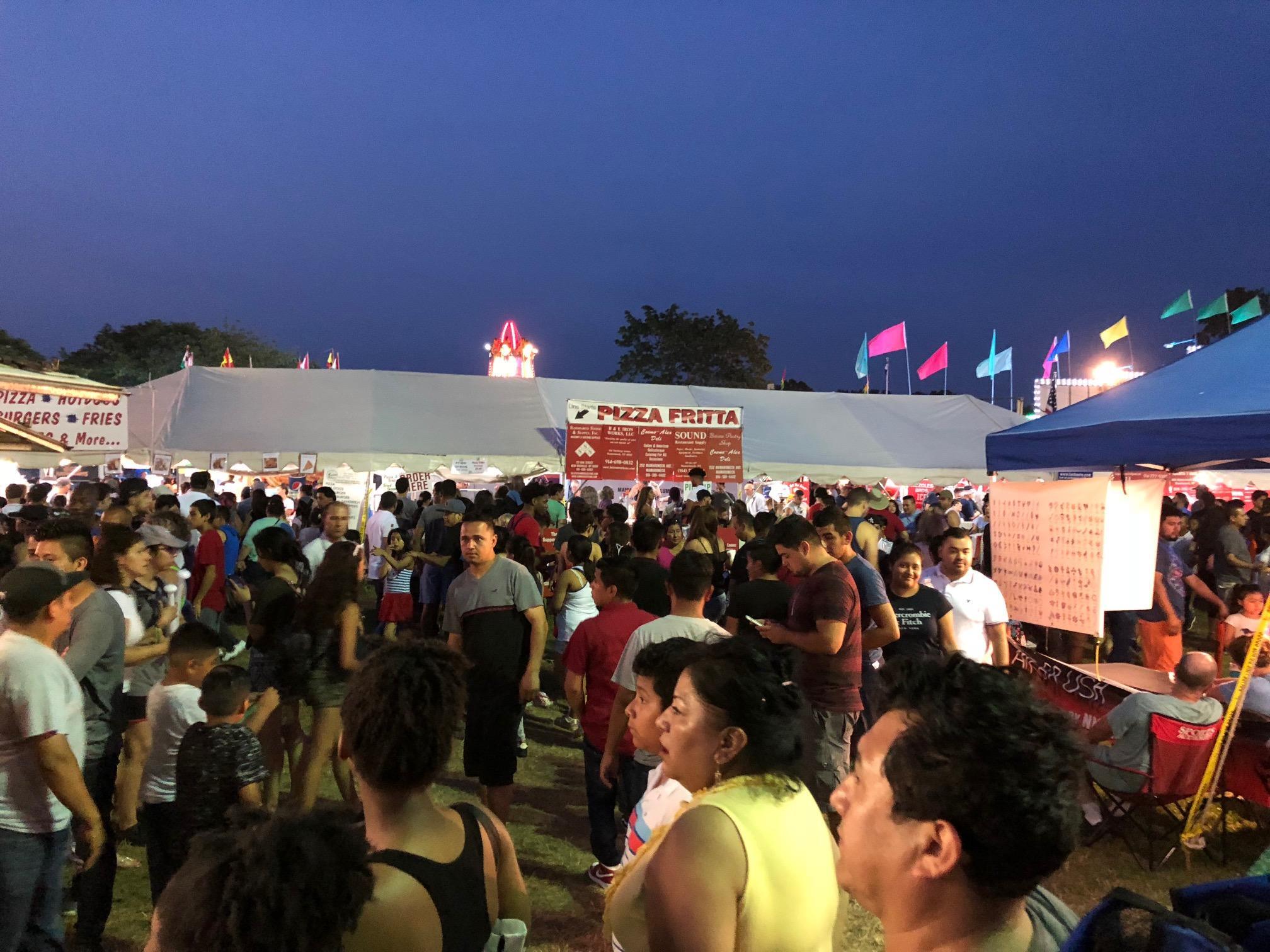 夏祭り　アメリカ