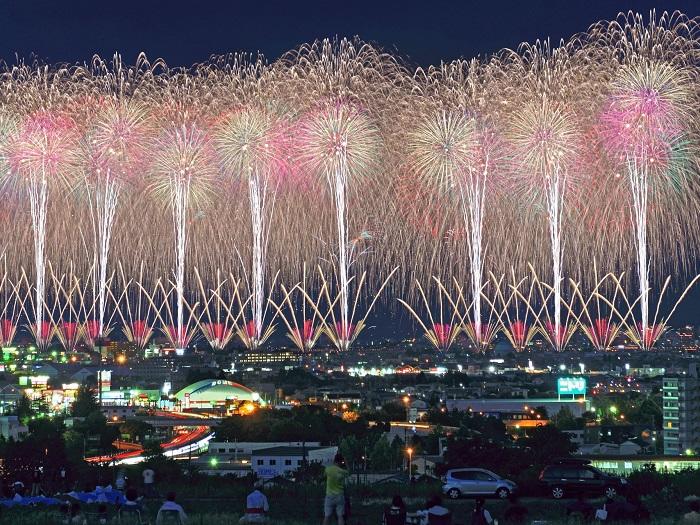 日本三大花火大会（大曲、土浦、長岡）の特徴や観光の際の注意点