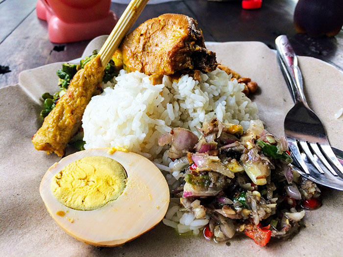 日本では絶対に食べられない 本場のバリ料理とは Part2 たびこふれ