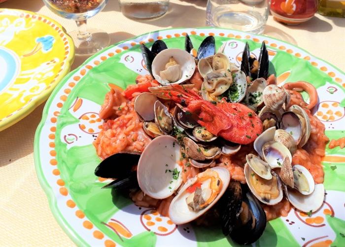ナポリやカプリ島に行ったら食べて欲しい！南イタリアの名物メニュー