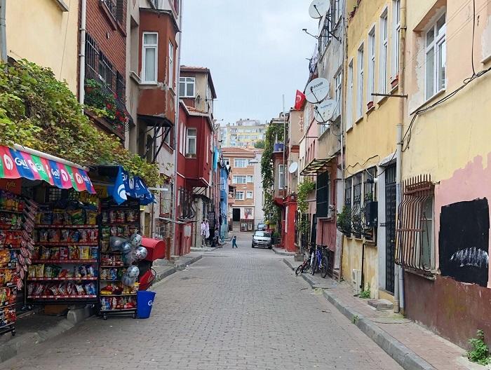 レトロな街並みが残るバラット地区はガイドブックには載らないイスタンブールの穴場スポット たびこふれ